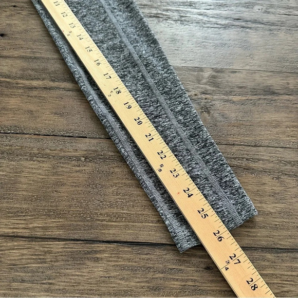 Beyond Yoga size Small Hi Waist Gray Mesh side leggings pants Soft Workout 7/8 - Picture 4 of 8